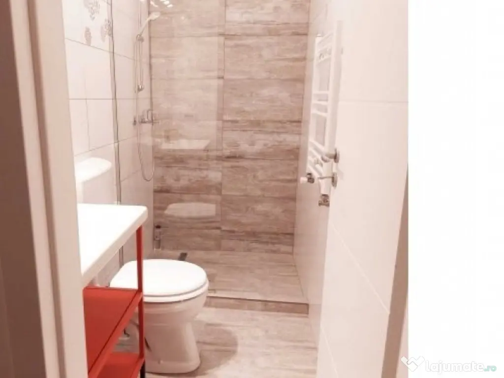 Apartament 3 camere (P+1) langa Parcul Carol si Parcul Tineretului