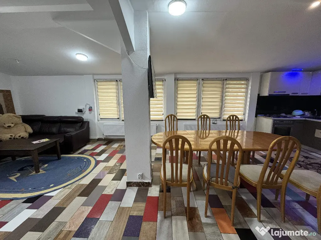 Vila P+1, supraf. desf. 510 mp., teren 1000 mp, Radomiresti 