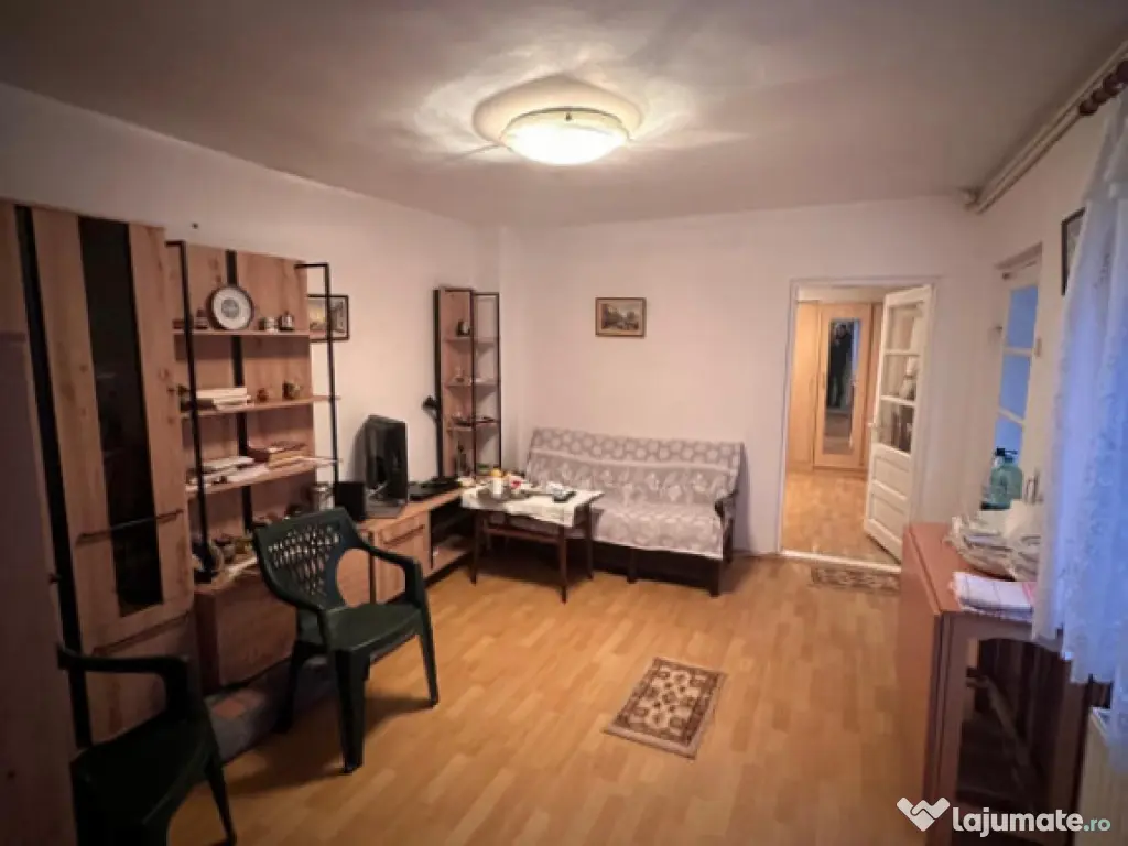 Casa situata in zona TOMIS II