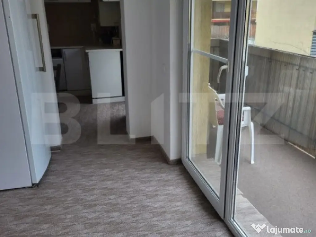 Apartament cu 3 camere, 68mp + 22mp depozitare, parcare, zon