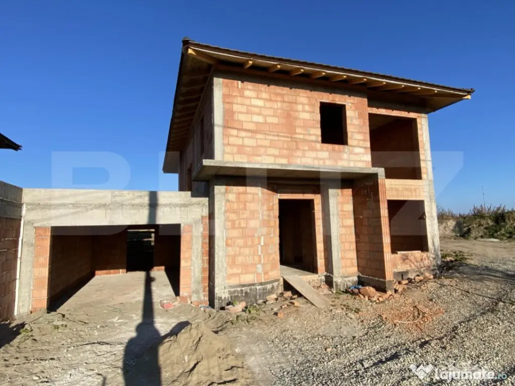 Casa individuala, 170 mp utili, garaj, 770 mp teren, Feleacu