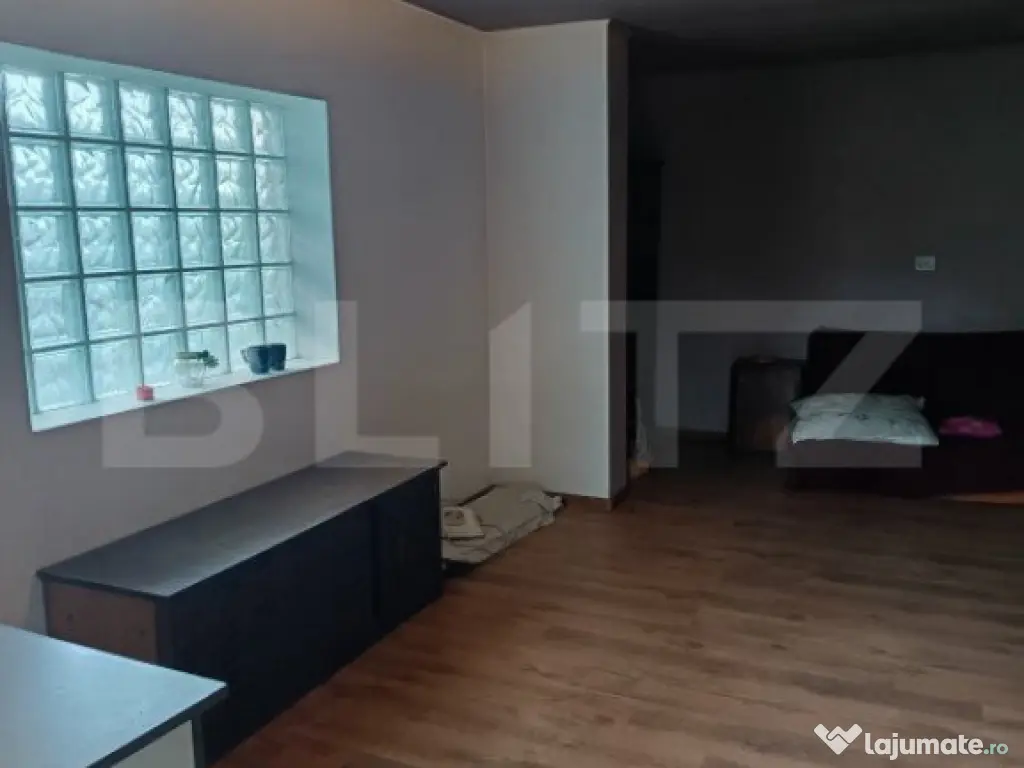 Casa renovabila, cu un teren 2000 m, intr-o zona linistita