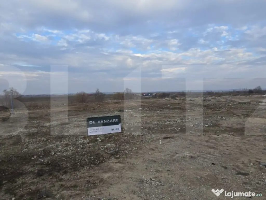 Teren intravilan, 9000 mp, Posibilitate parcelare, zona Drum