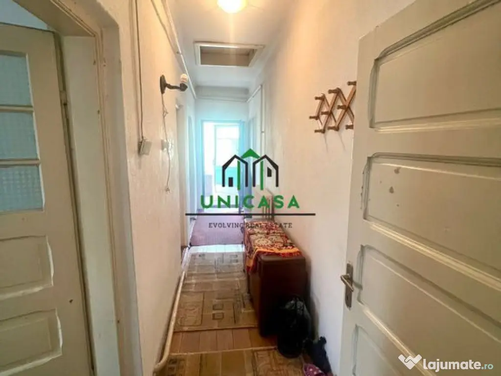 Casa Centru/ 4 camere / teren 920mp 