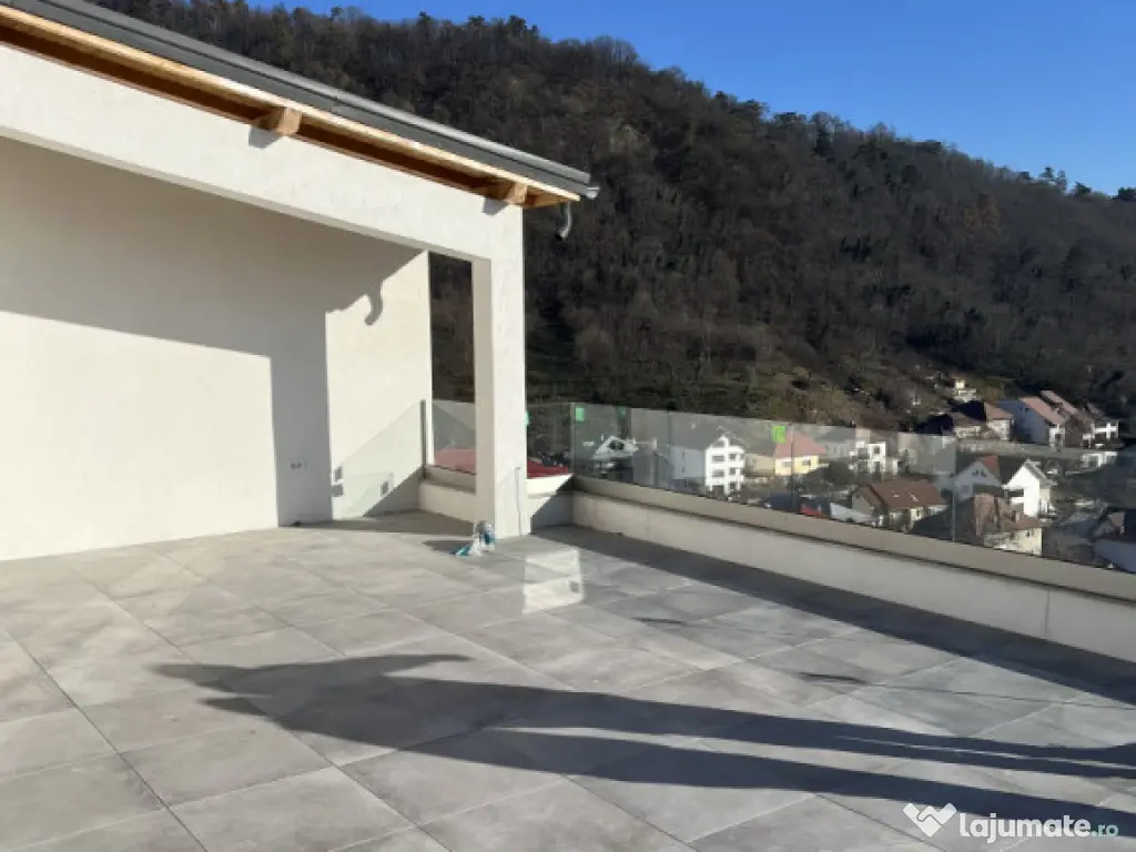 Penthouse zona Zavoi 198m 