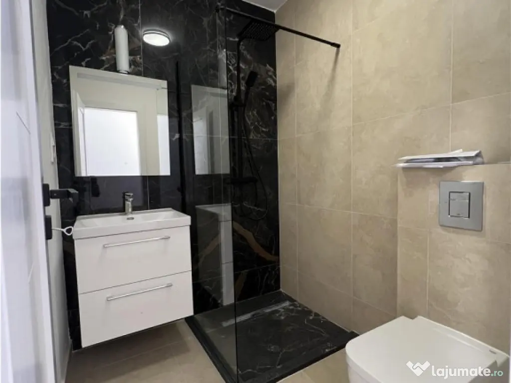 Apartament cu 3 camere decomandate si 2 bai pe Calea Surii M 