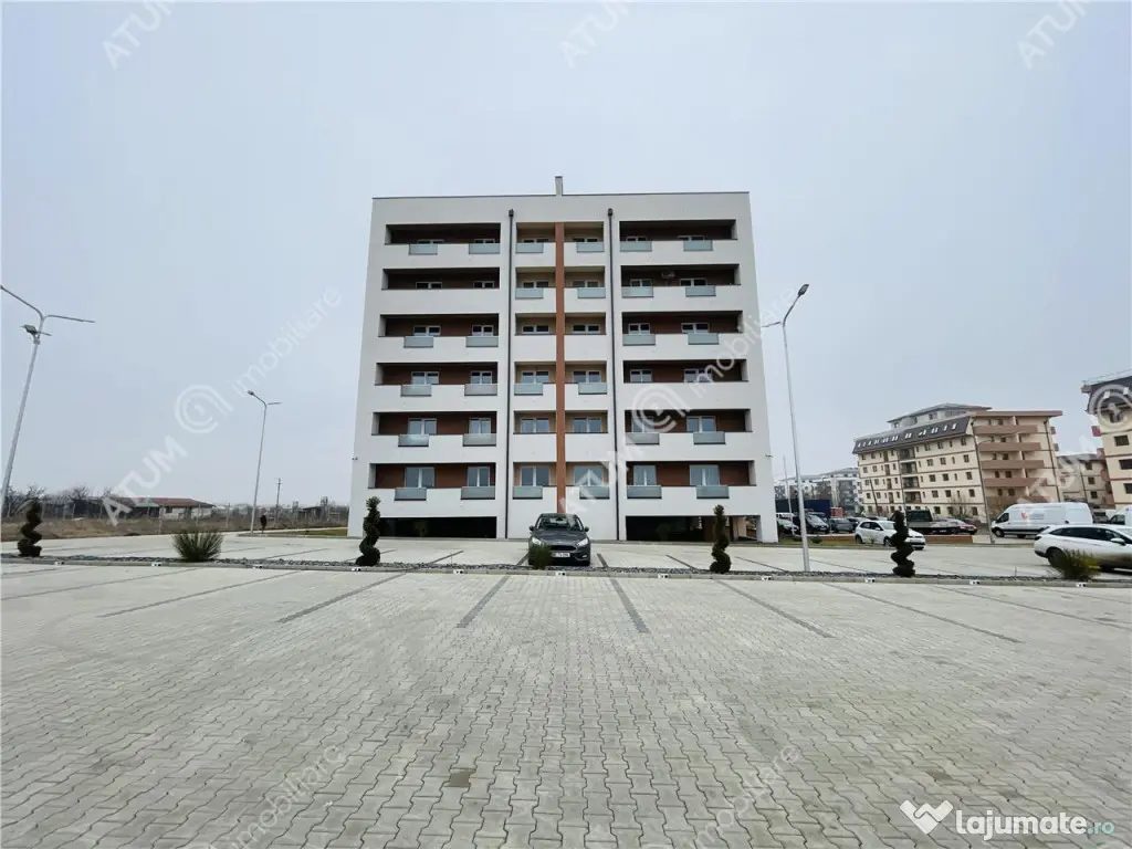 Apartament cu 3 camere decomandate si 2 bai pe Calea Surii M 