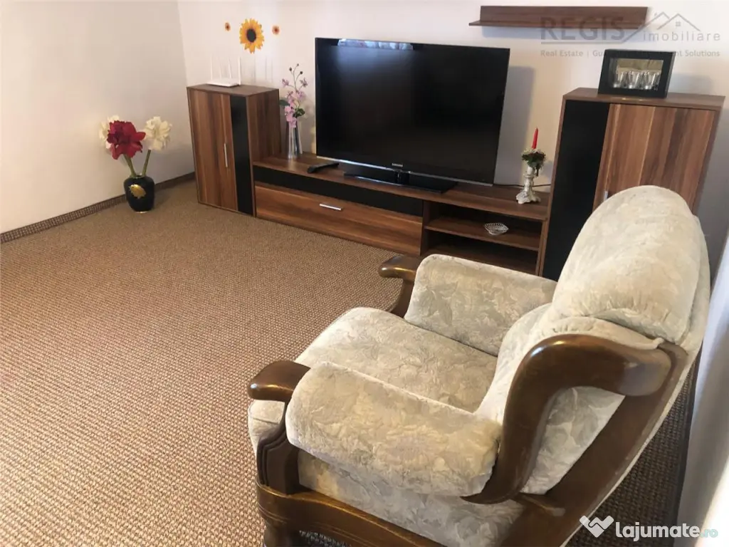 Oferta - Casa individuala, Central, 5 Camere, Parcare, Panor 