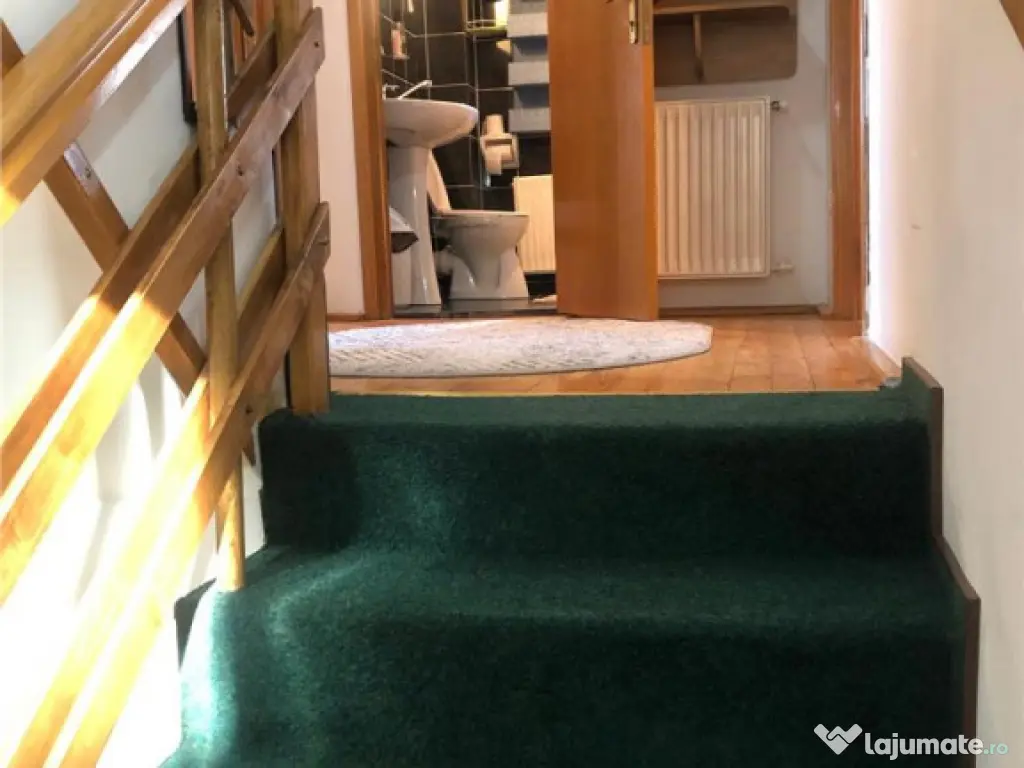 Oferta - Casa individuala, Central, 5 Camere, Parcare, Panor 