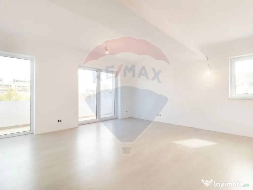 Apartament unicat 3 camere supradimensionat, Damaroaia - ... 