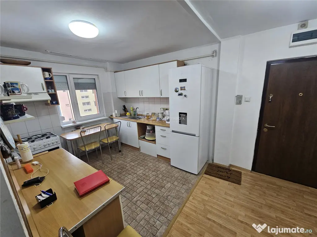 Resita, 3 Cam. Dec. Mobilat Utilat, Micro 2