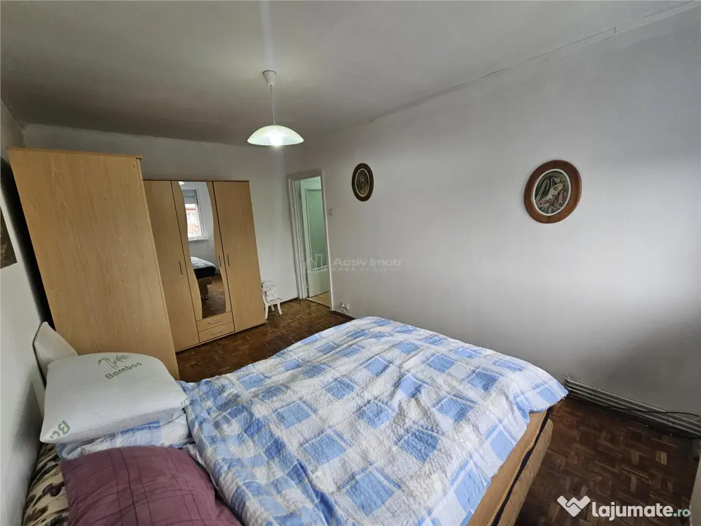 Resita, 3 Cam. Dec. Mobilat Utilat, Micro 2