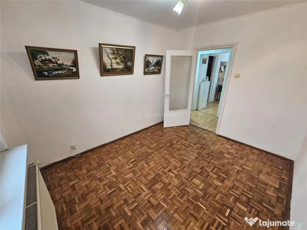 Resita, 3 Cam. Dec. Mobilat Utilat, Micro 2