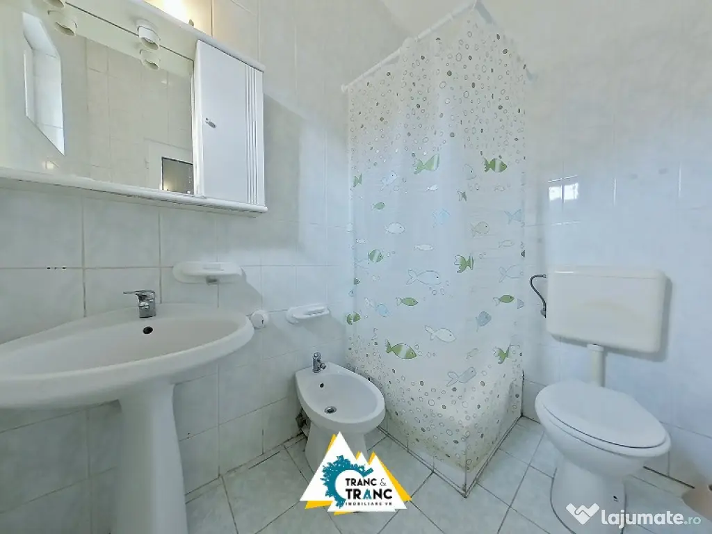 Spatiu de birouri cu 3 camere in zona Bibliotecii Judetene din Arad 