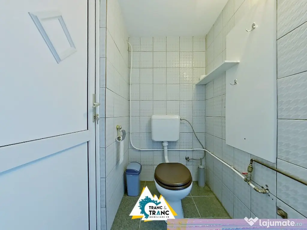 Spatiu de birouri cu 3 camere in zona Bibliotecii Judetene din Arad 