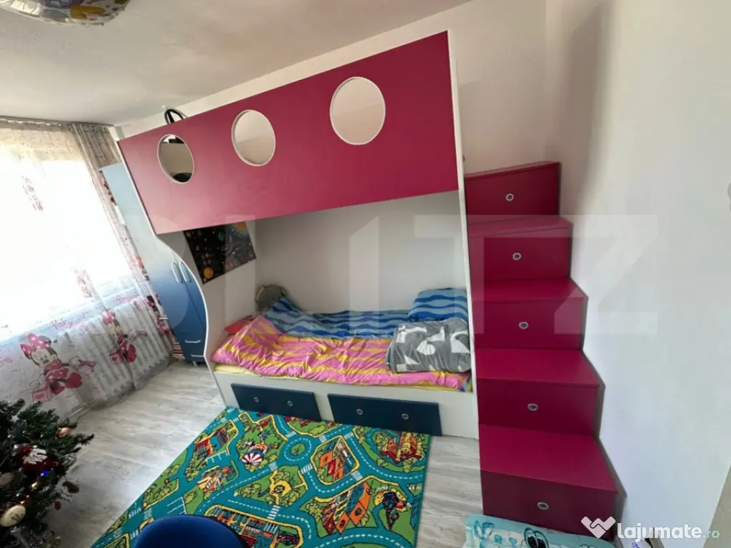 Apartament de vanzare, cu 2 camere, 49 mp, zona Nicolae Balc