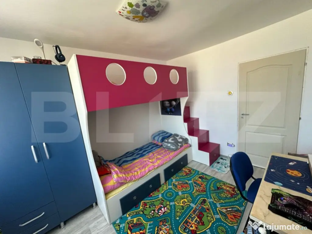 Apartament de vanzare, cu 2 camere, 49 mp, zona Nicolae Balc