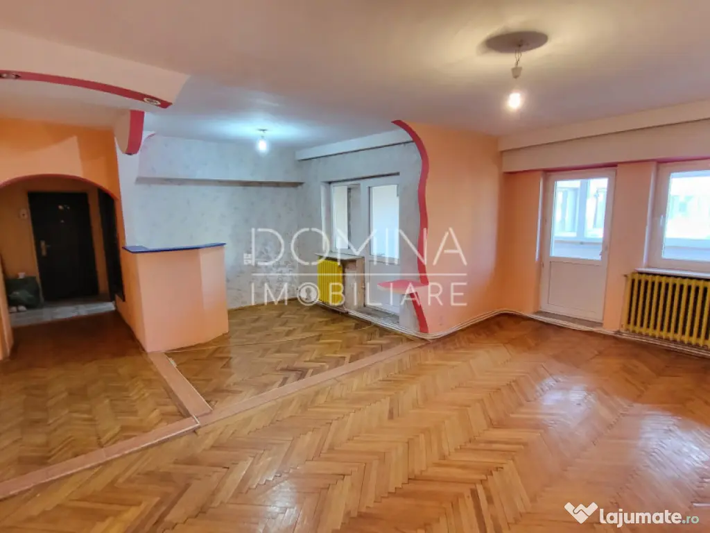 Apartament cu 3 camere, ULTRACENTRAL, 99 mp, str. Victoriei 