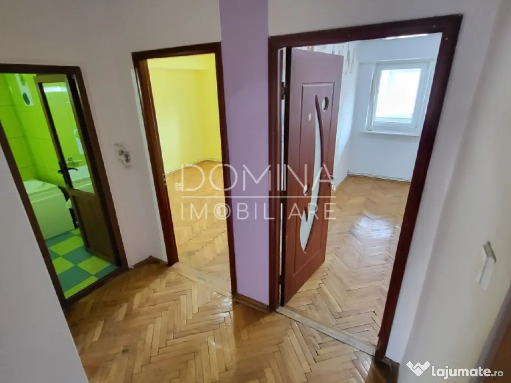 Apartament cu 3 camere, ULTRACENTRAL, 99 mp, str. Victoriei 