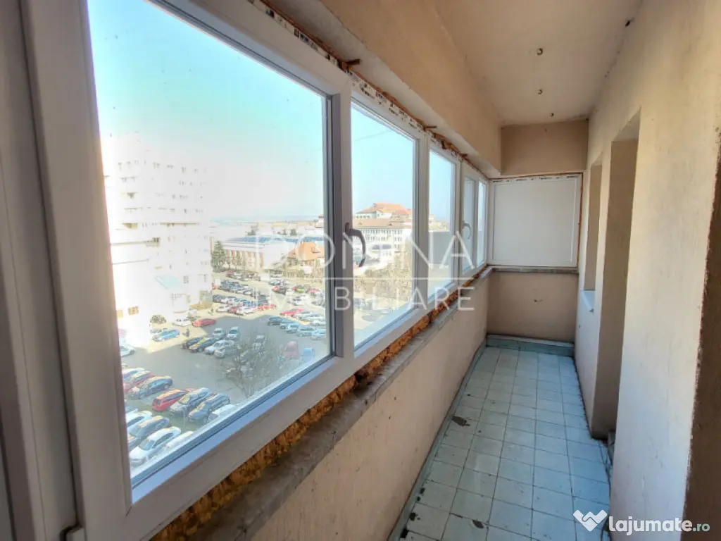 Apartament cu 3 camere, ULTRACENTRAL, 99 mp, str. Victoriei 