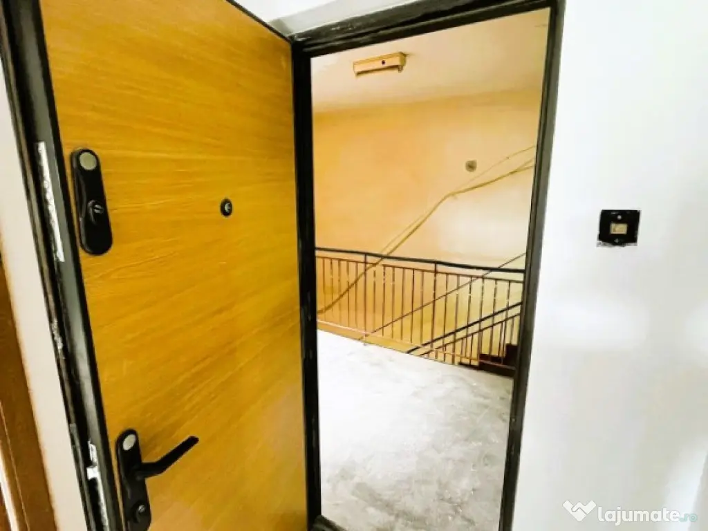 Garsoniera 33mp MIRCEA - VODA 