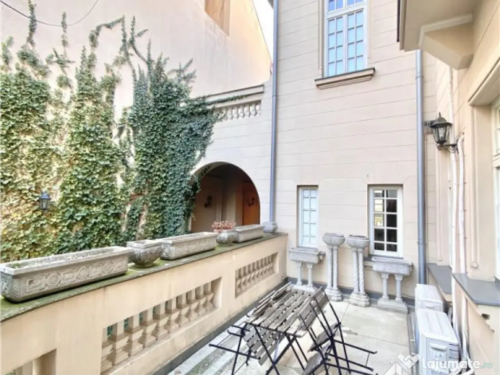 Vila interbelica reconsolidata si renovata in zona Armeneas
