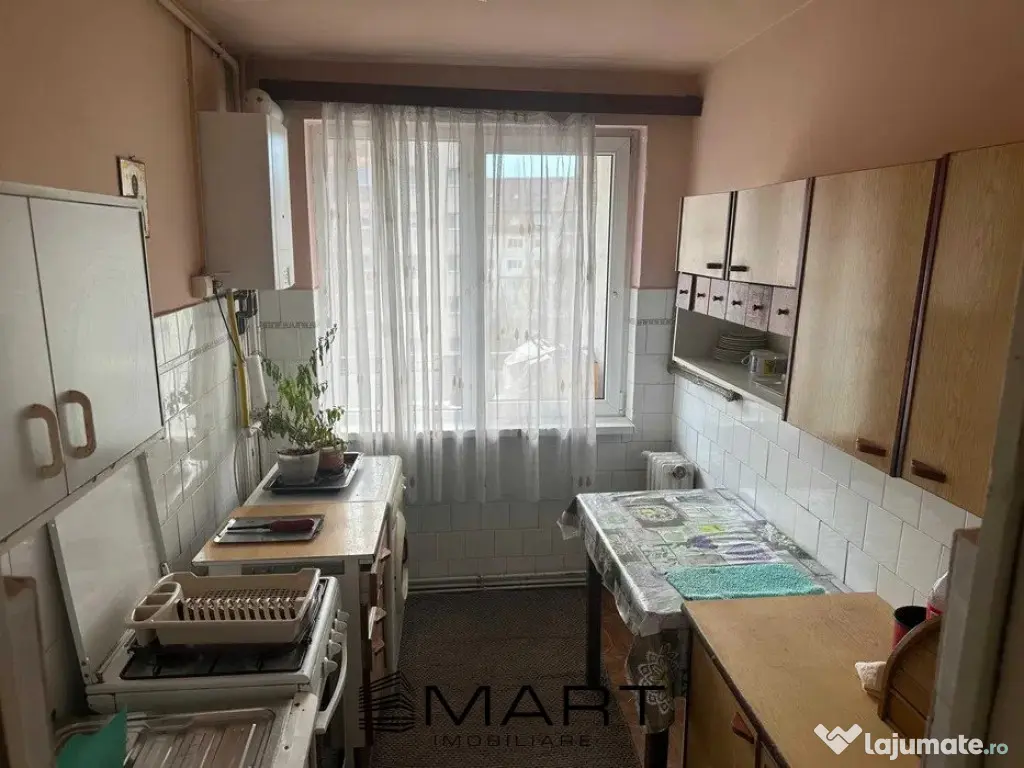 Apartament 3 camere decomandat zona Mihai Viteazu 