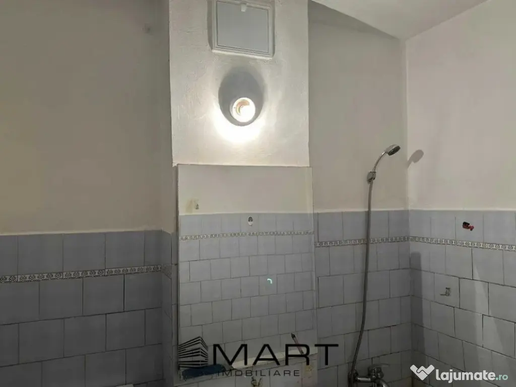 Apartament 3 camere decomandat zona Mihai Viteazu 