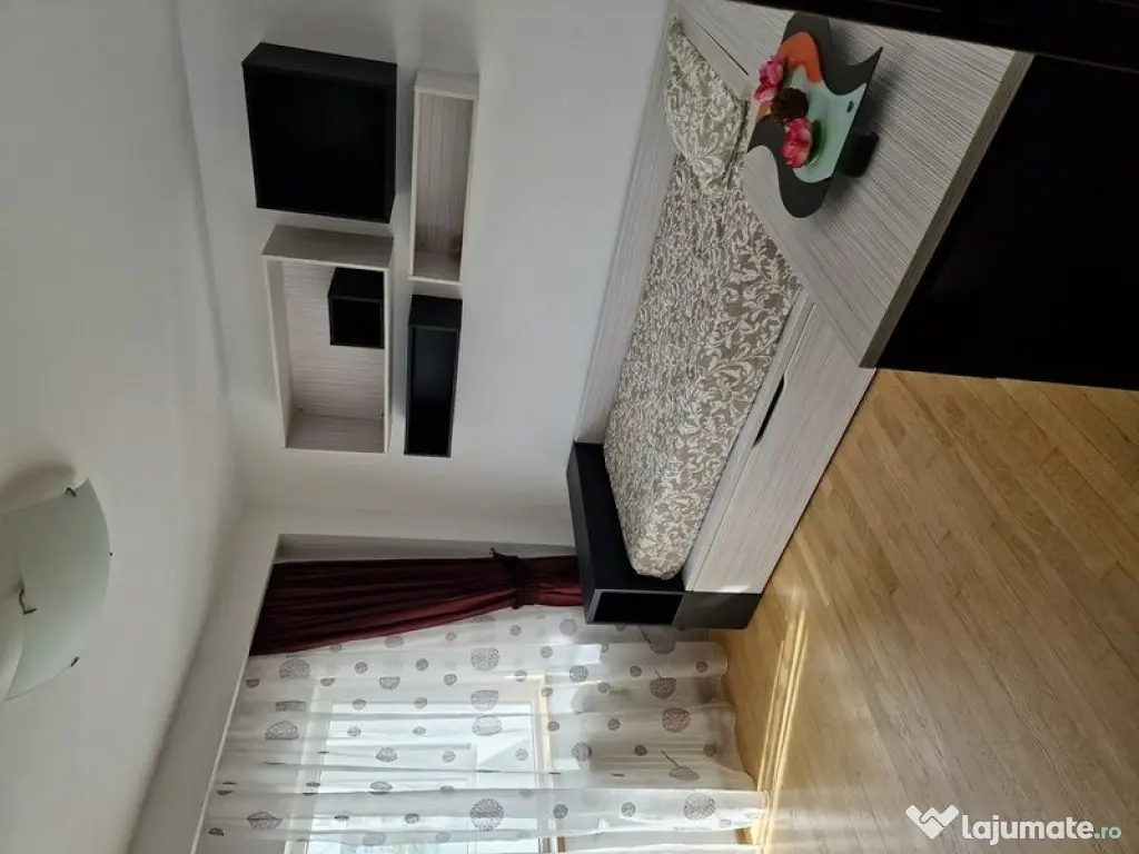 Decebal, Apartament 4 camere. 