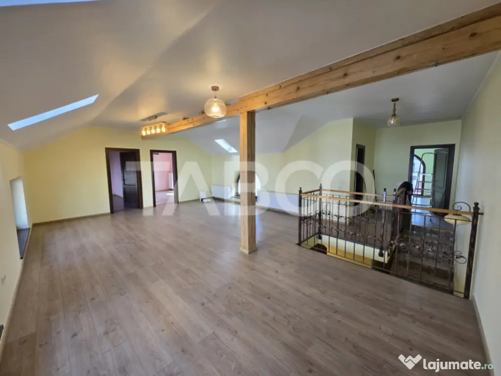 Casa noua de inchiriat 5 camere 200mp si Garaj zona Tineretu 