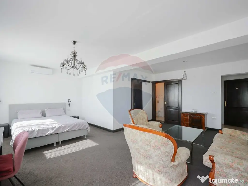 De vânzare Casă/Pensiune în zona Nufărul - Sânmartin 