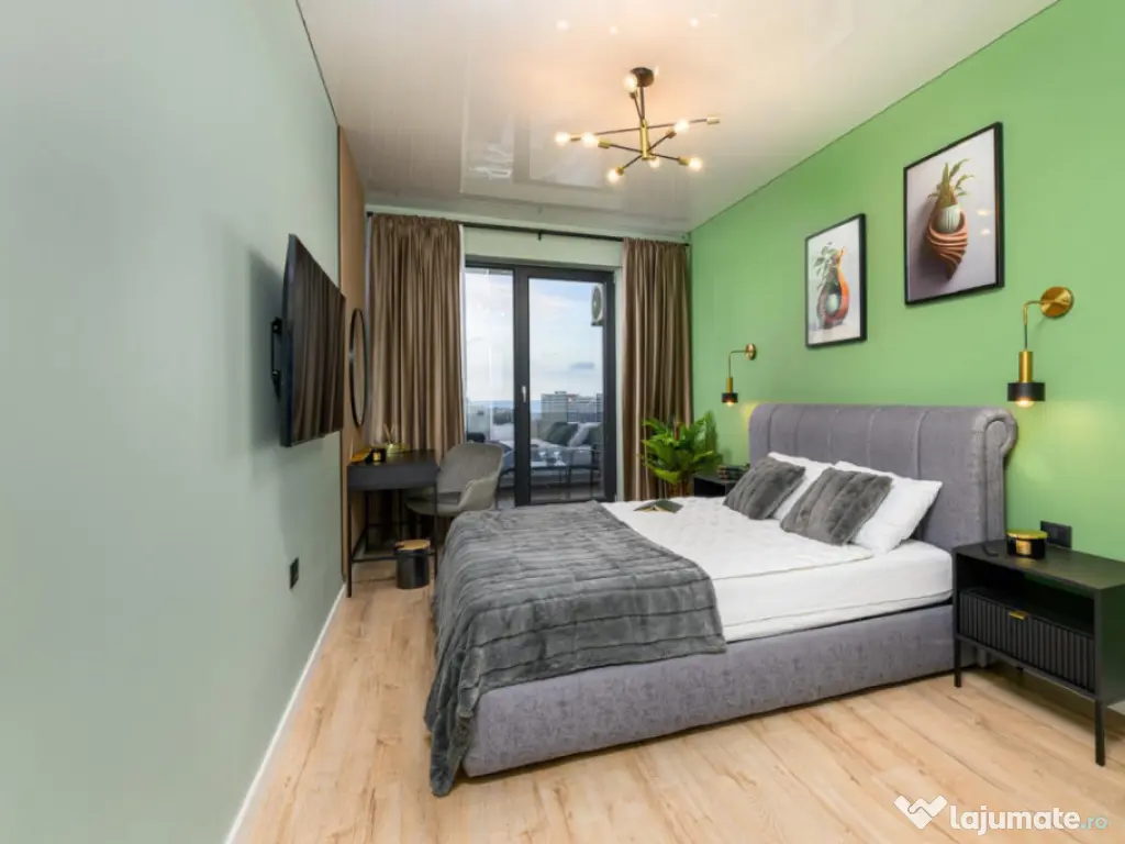 Apartament 2 camere, vedere catre mare, in zona Hanul cu Pes 