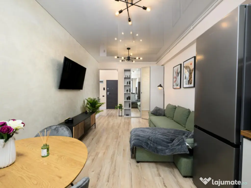 Apartament 2 camere, vedere catre mare, in zona Hanul cu Pes 