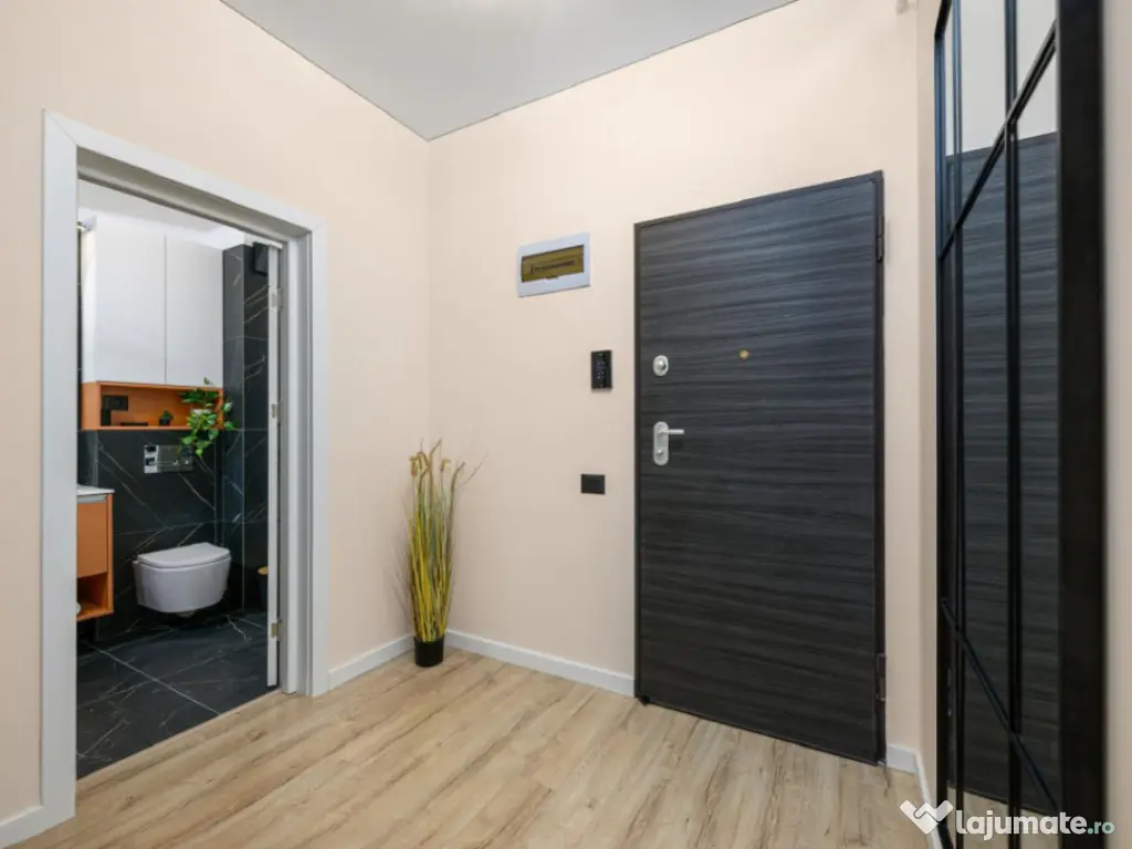 Apartament 2 camere, vedere catre mare, in zona Hanul cu Pes 