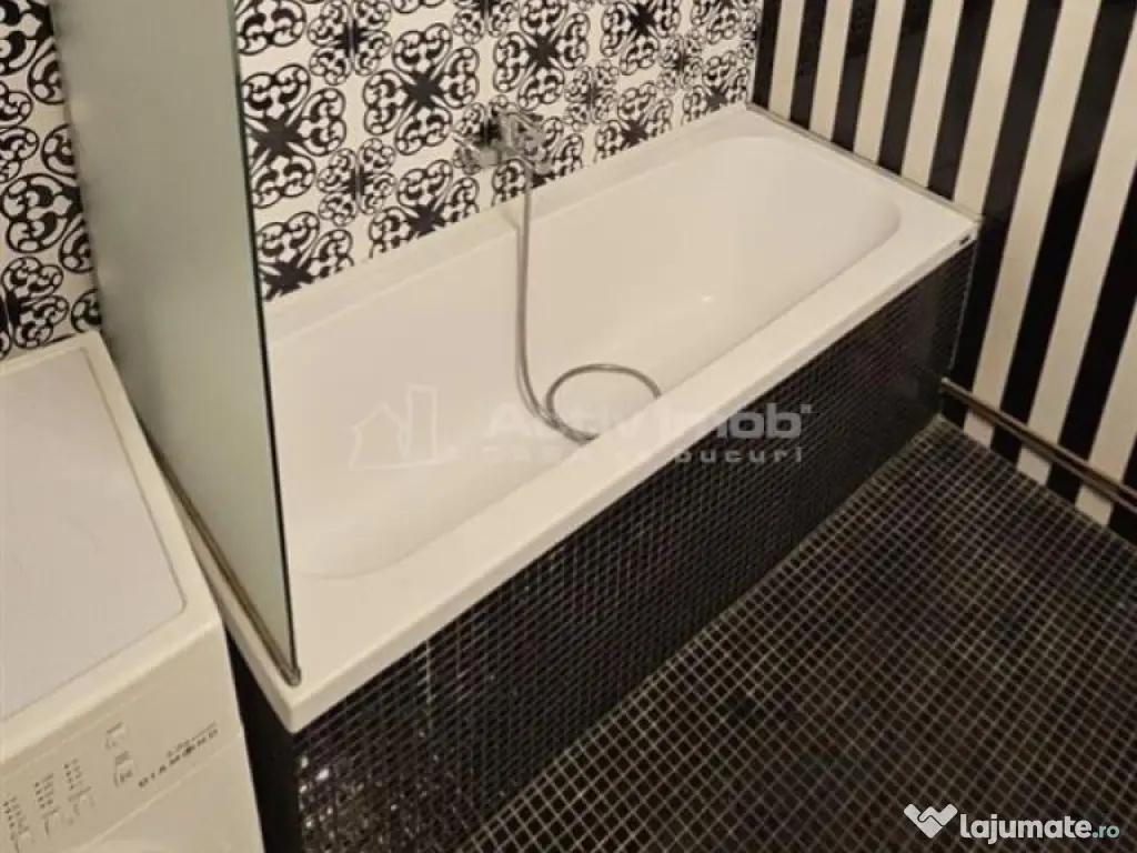 3 Camere Premium, Timpuri Noi, Curte 