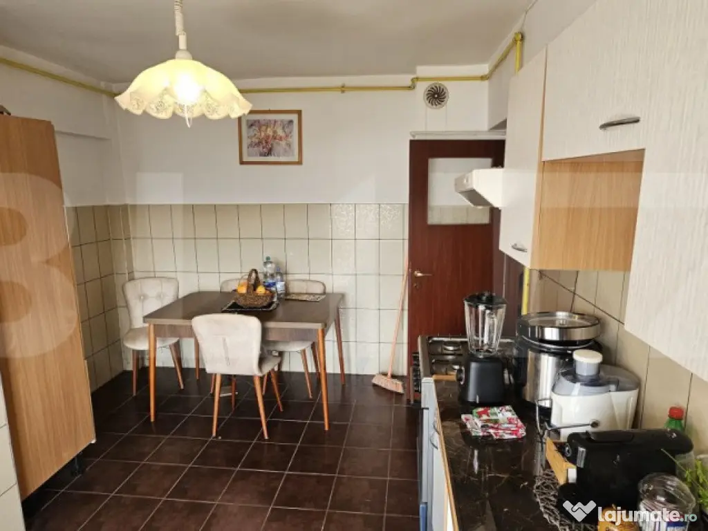 Penthouse de vis, 151 mp, cu vedere panoramica asupra osa? 