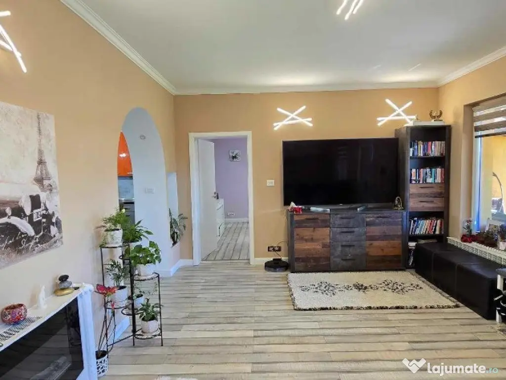 Casa de vanzare, dealuri, zona str.Beldiceanu 