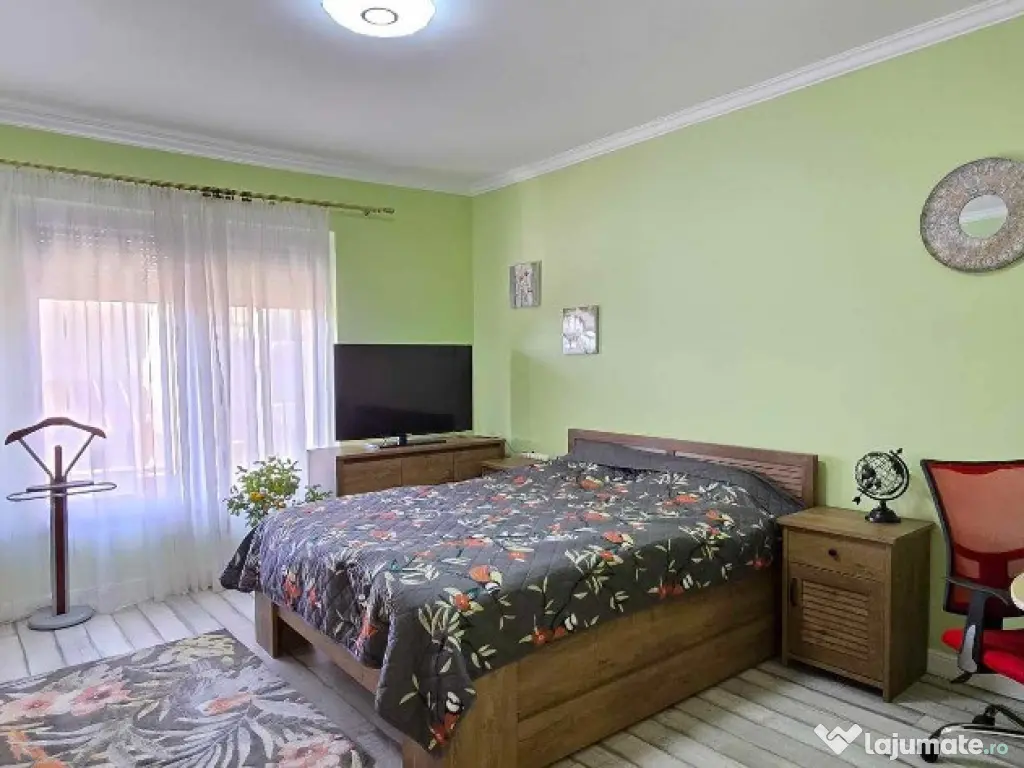 Casa de vanzare, dealuri, zona str.Beldiceanu 