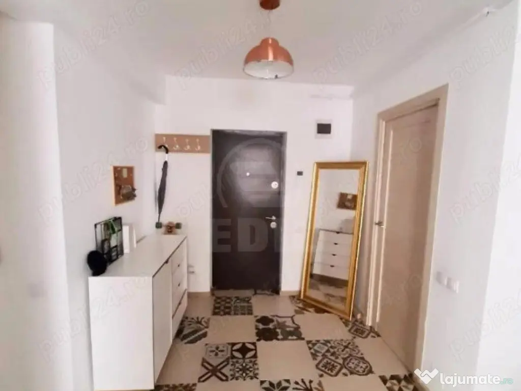 Apartament zona Vivo 