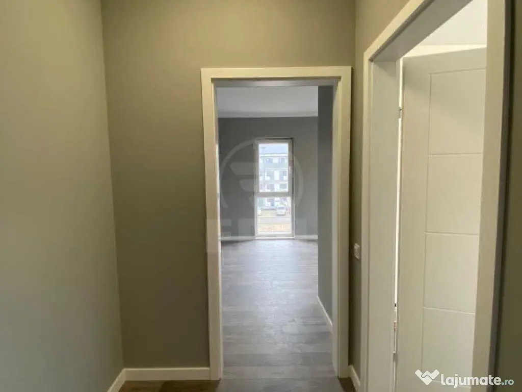 Apartament 2 camere,decomandat zona Urusagului 