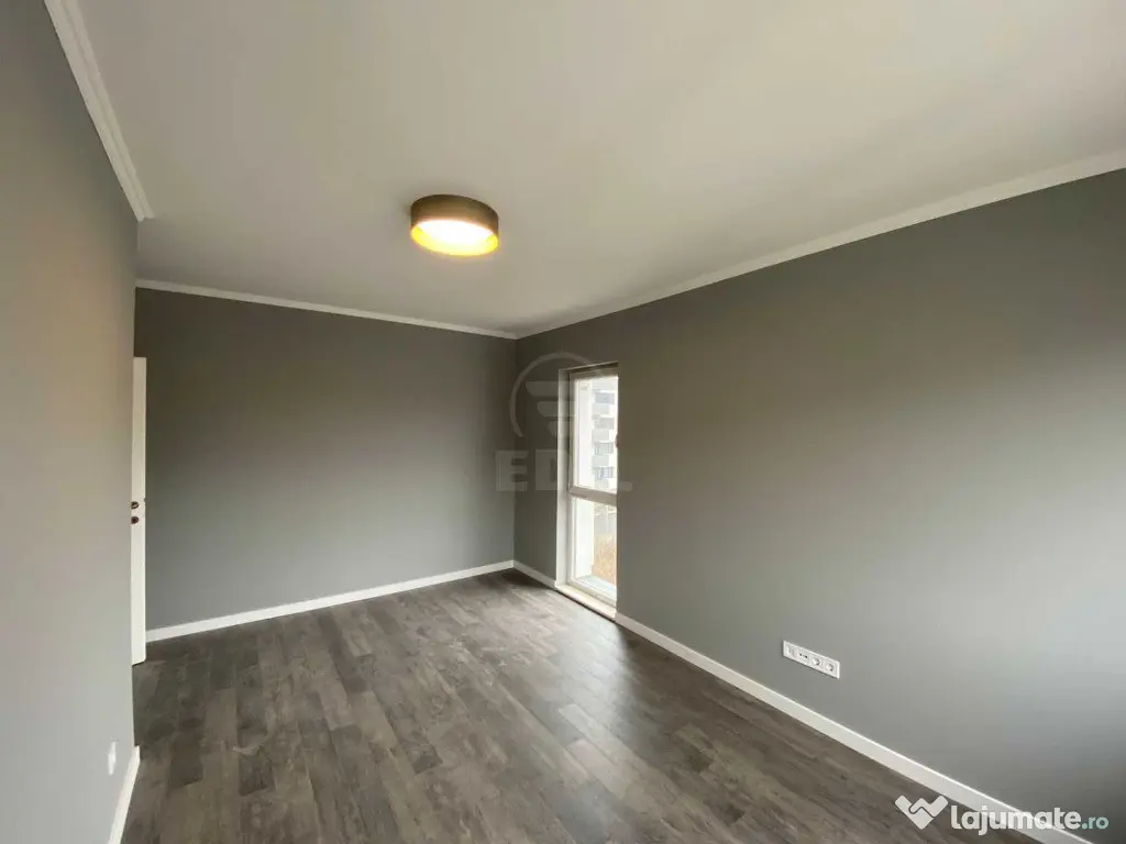 Apartament 2 camere,decomandat zona Urusagului 