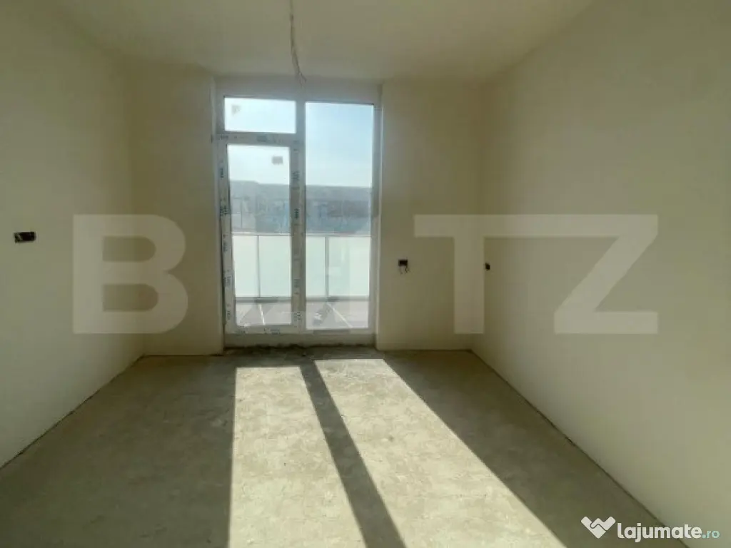 Penthouse de vanzare, 3 camere, 74 mp, zona Calea Torontalu