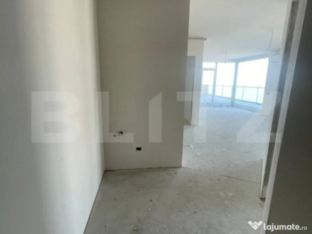 Penthouse de vanzare, 3 camere, 74 mp, zona Calea Torontalu