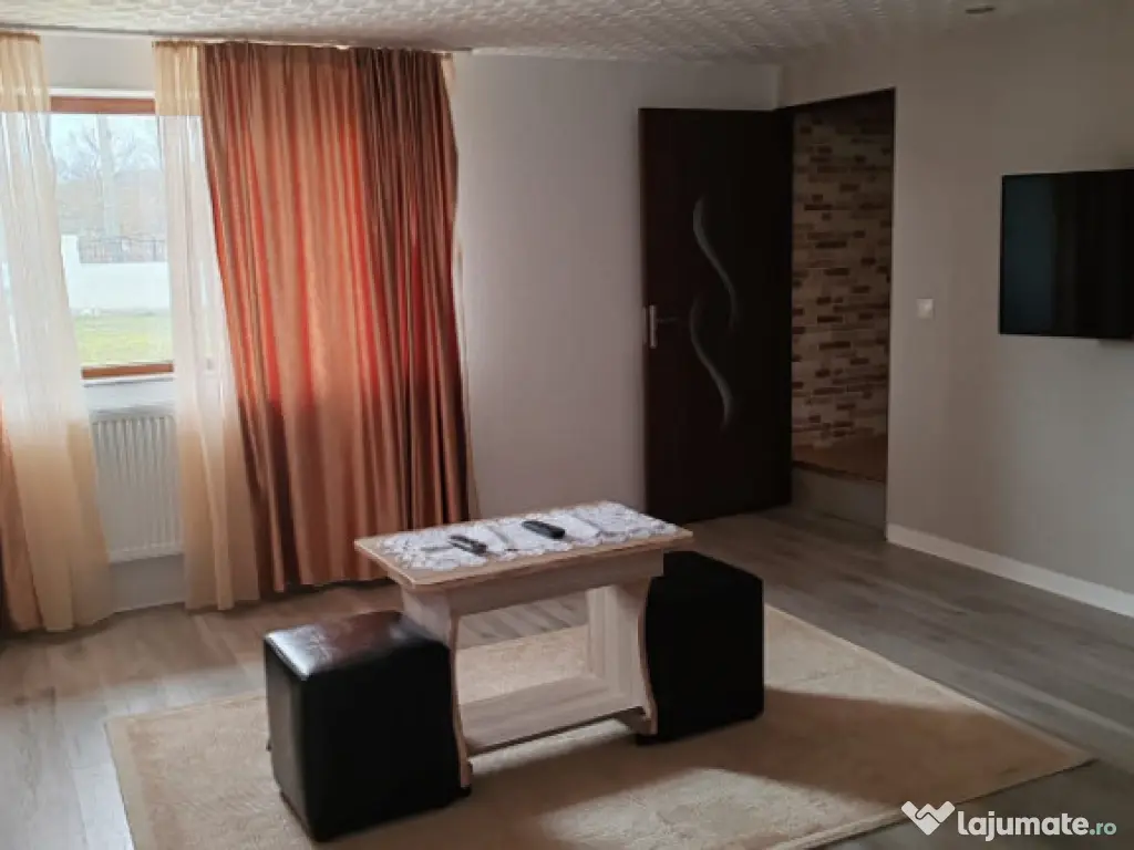 Casa parter+mansarda si teren in Lipovat, Vaslui 