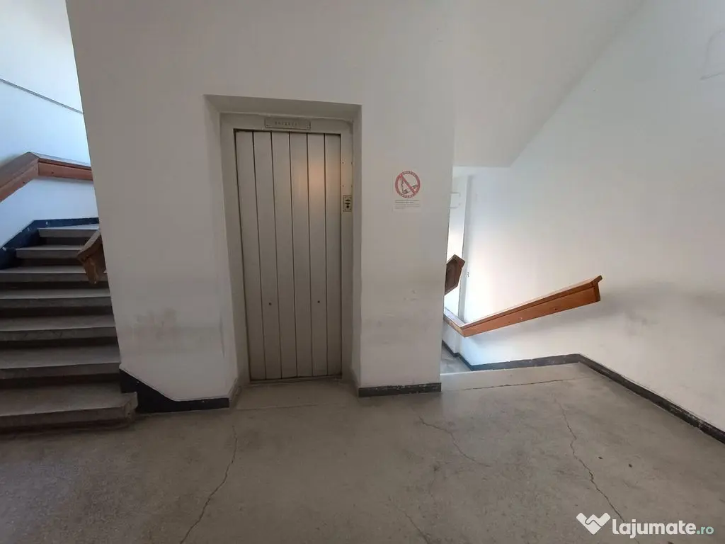 Spatiu birouri Victoriei 30/90 mp