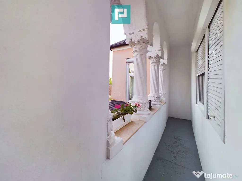 Casă clasică în Chișineu-Criș 