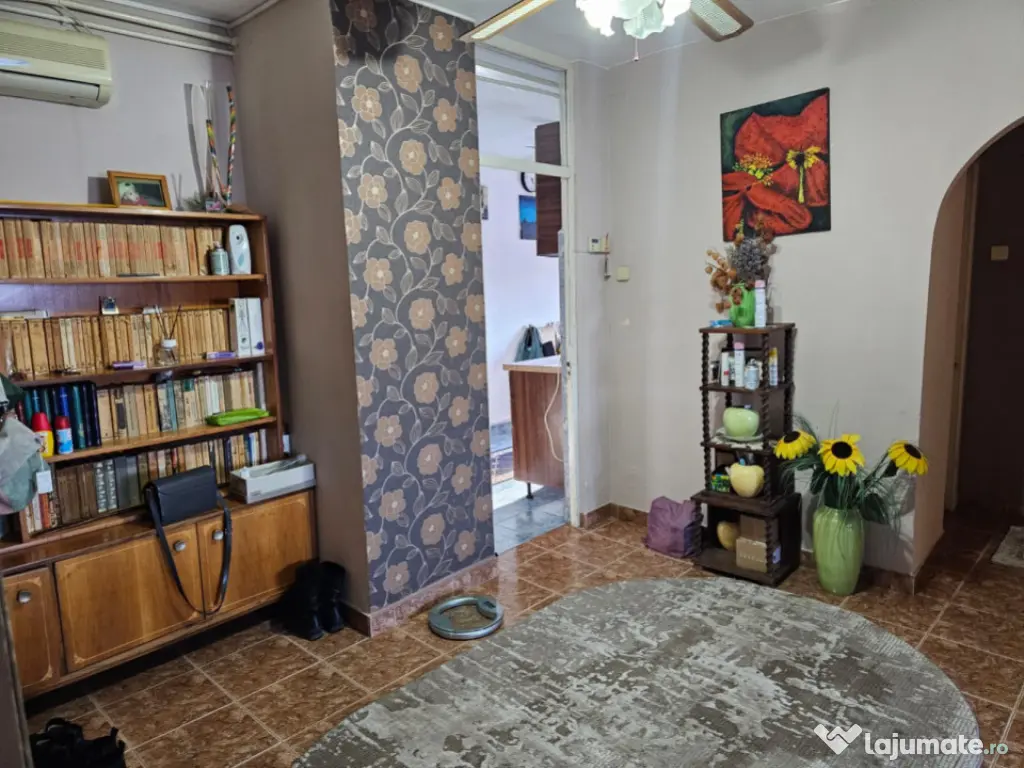 Apartament 4 camere, decomandat situat in zona Tomis III – 