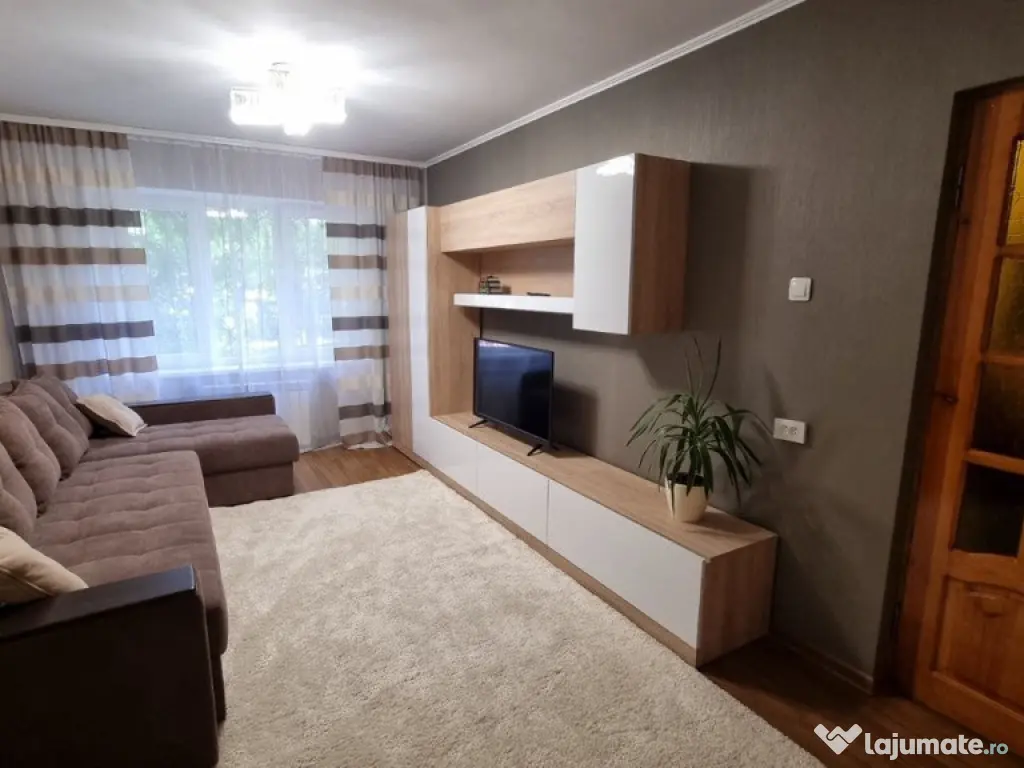 Apartament cu 2 camere de inchiriat zona Schei 