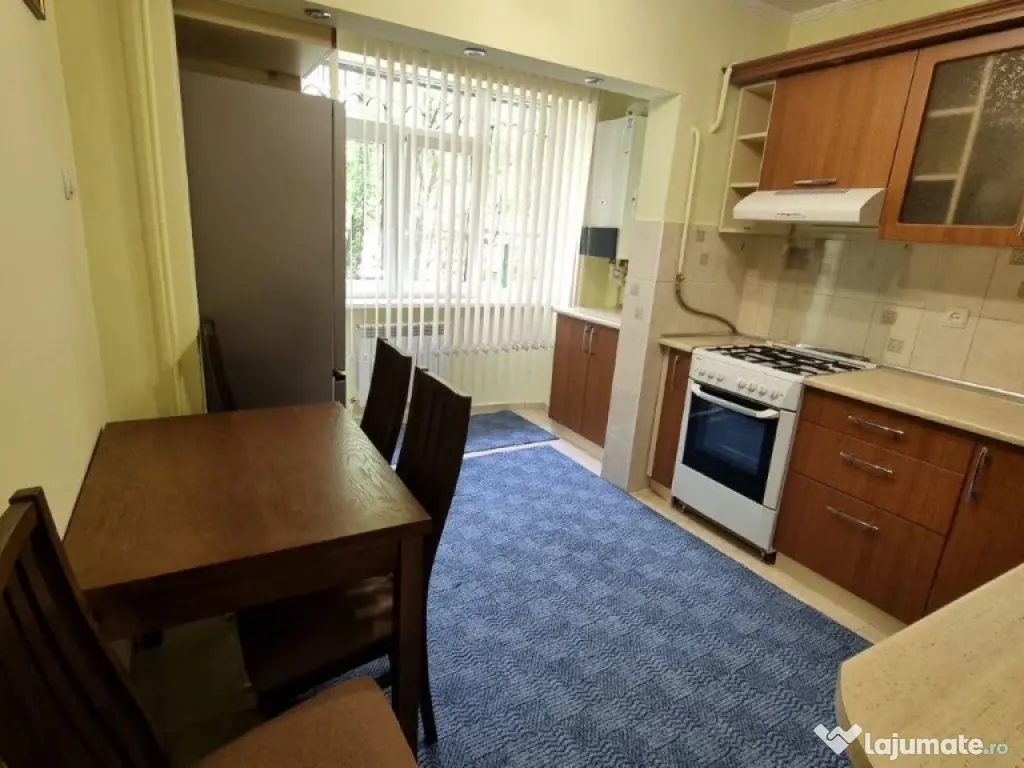 Apartament cu 2 camere de inchiriat zona Schei 