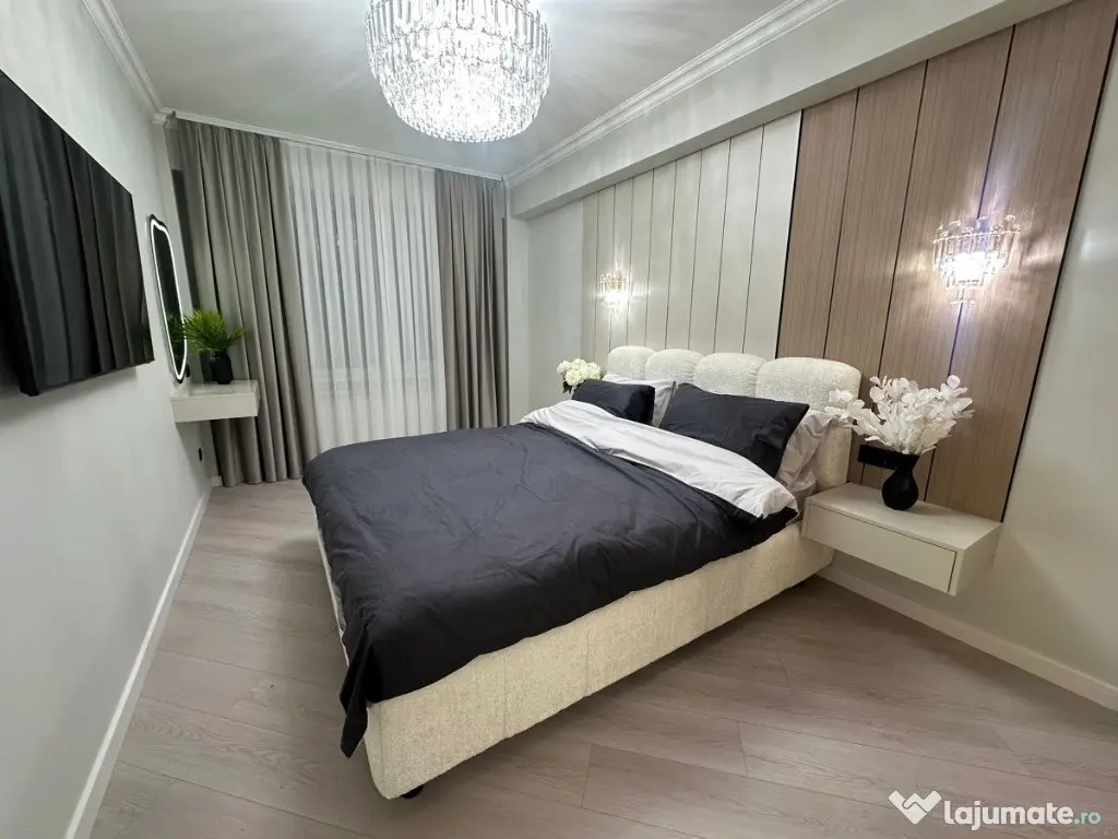 De vanzare 3 camere in zona Centrul Civic 